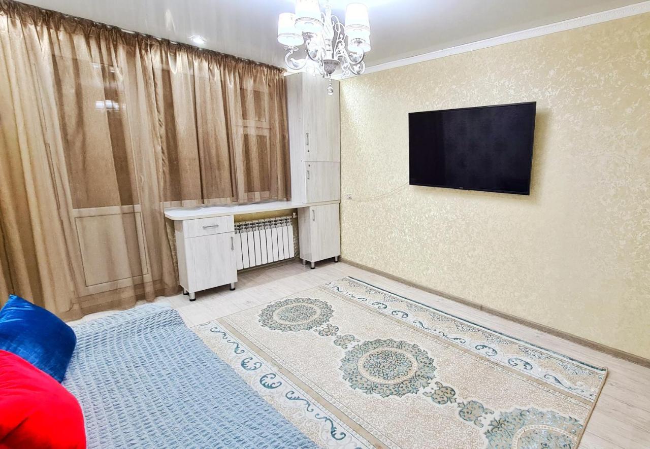 Абсолютно Новая Квартира Класса Люкс Taraz Esterno foto